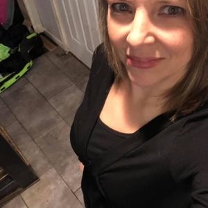 Meet your Posher, Denise